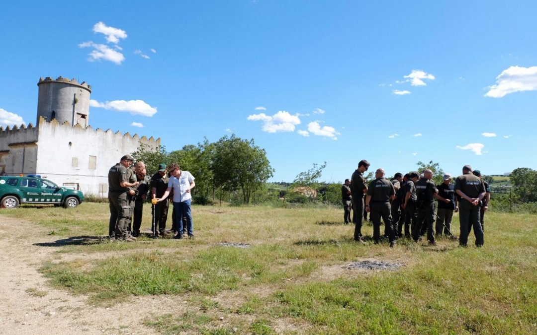 Formación al Cuerpo de Agentes Rurales de Catalunya sobre el uso de los detectores de metales